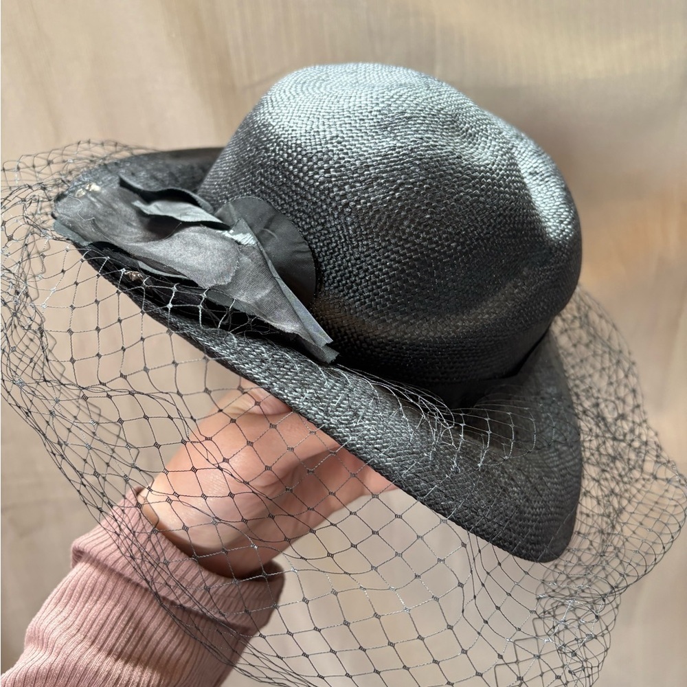 Andree Canadian Black Boater Hat with Veil